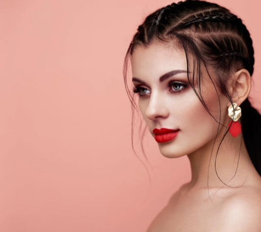 How to Wear Fashion Statement Earrings